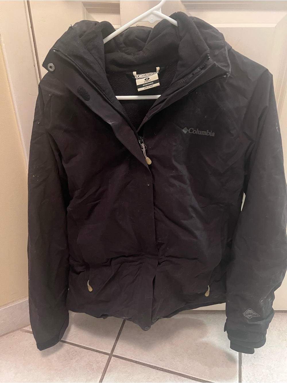 Columbia Black Women's Ski Jacket with Hood
